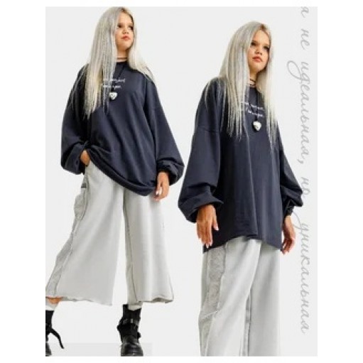 Лонгслив с объемными рукавами серый