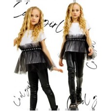 Футболка с черным фатином