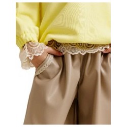 Шорты кюлоты утепленные кожаные. Цвет бежевый нейтральный