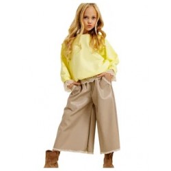 Шорты кюлоты утепленные кожаные. Цвет бежевый нейтральный